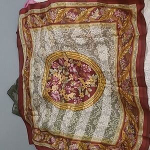 Silk scarf 35x35 inches